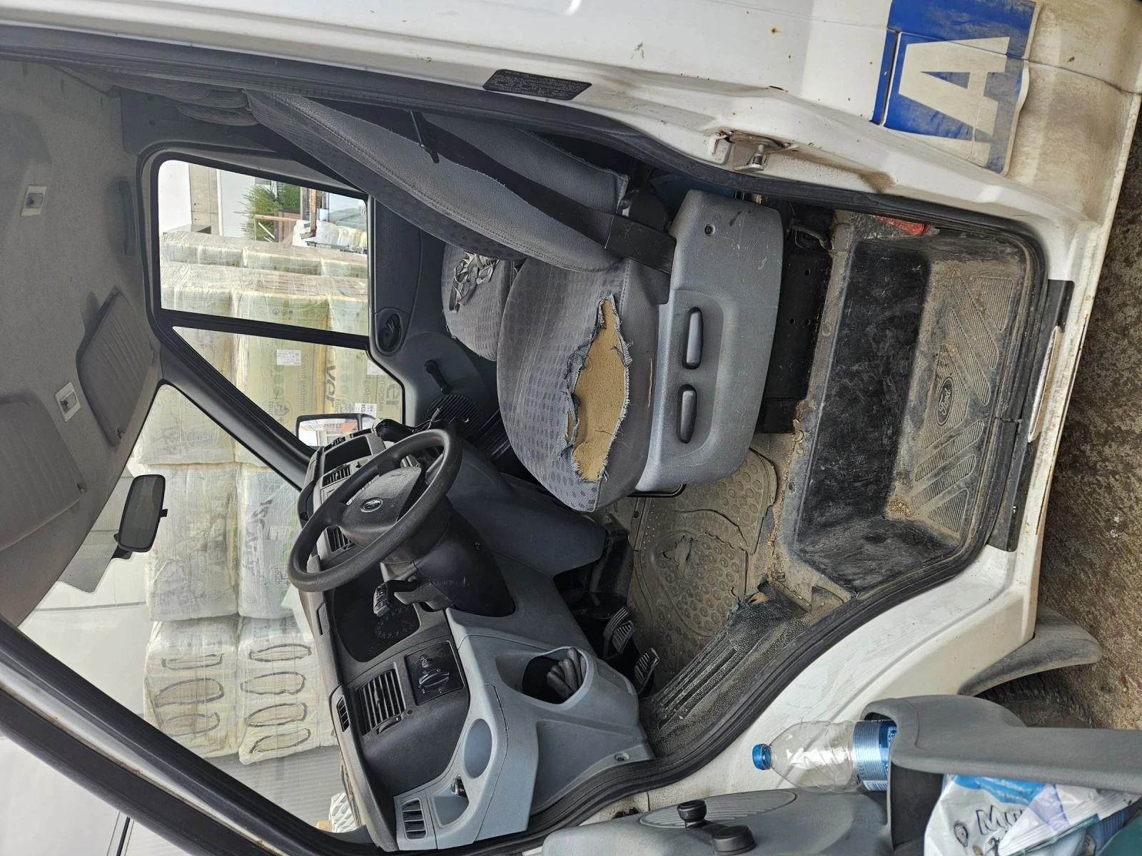 Ford Transit 2.2 - изображение 4