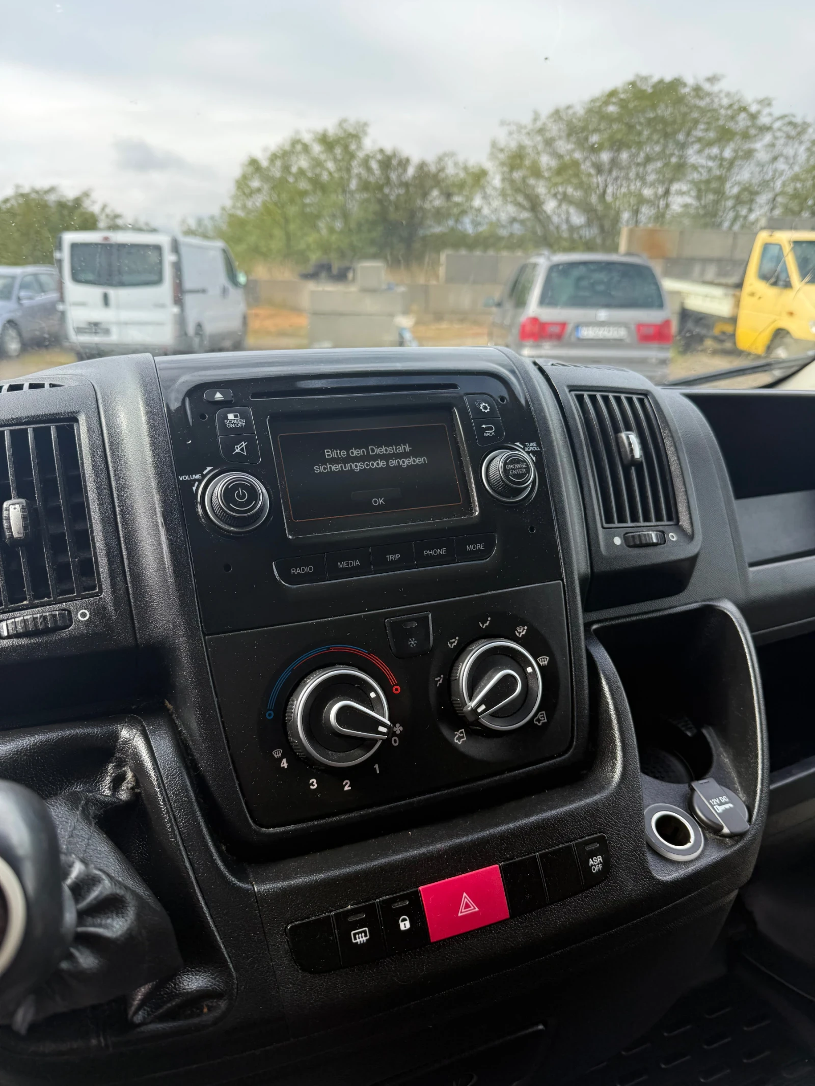 Peugeot Boxer 3.0HDI MAXI KLIMA - изображение 6