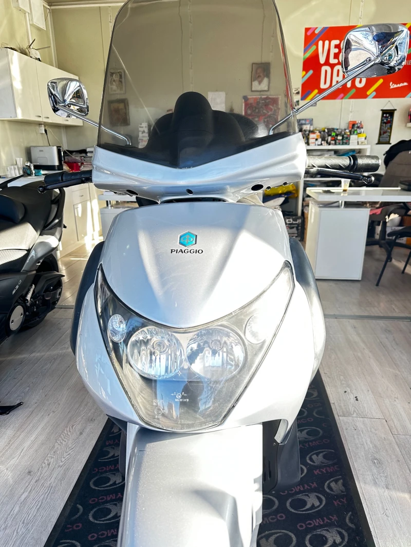 Piaggio Beverly 250сс 05.2005г., снимка 1 - Мотоциклети и мототехника - 47903385