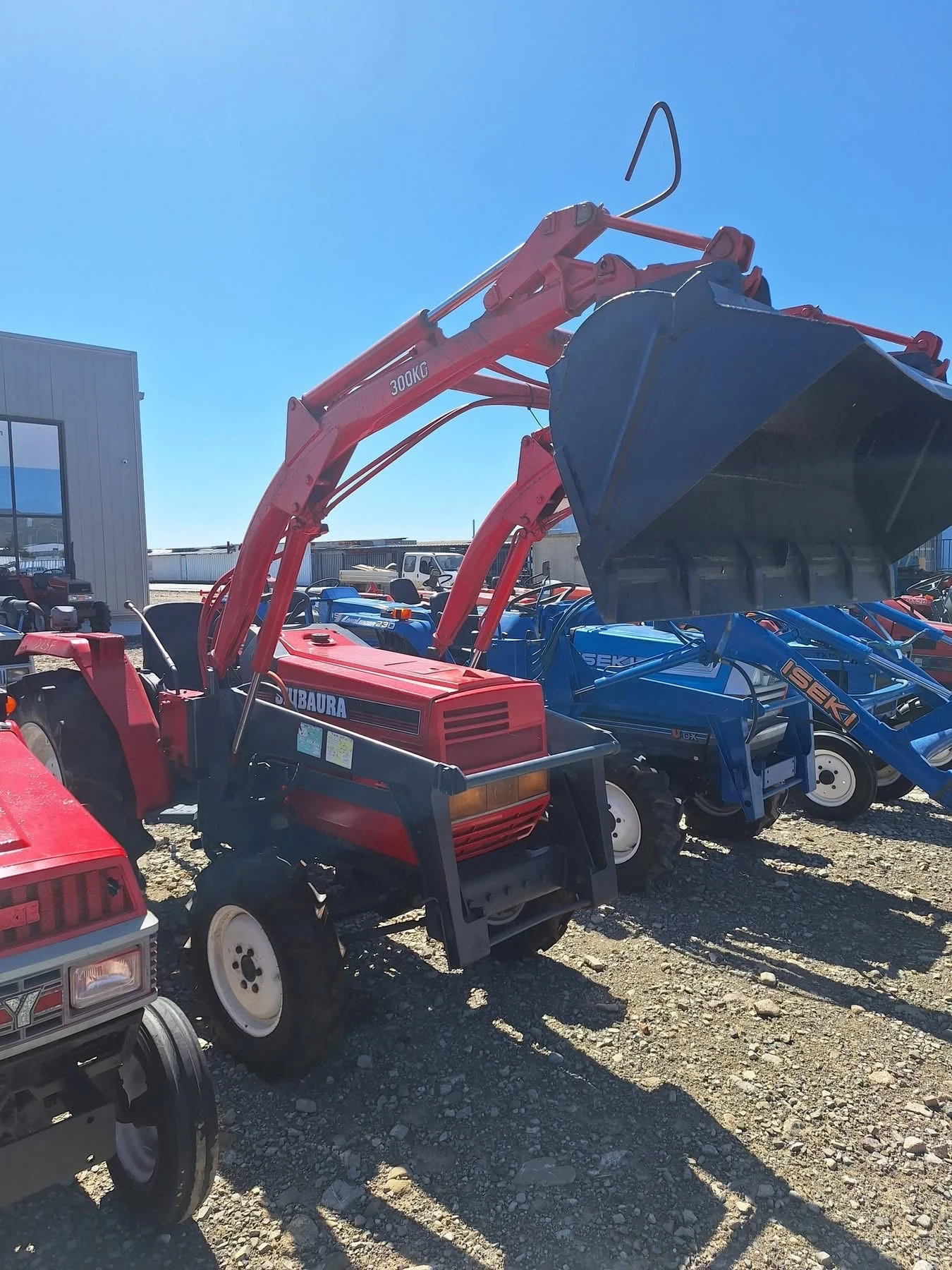 Трактор Kubota Саки агро Сливен