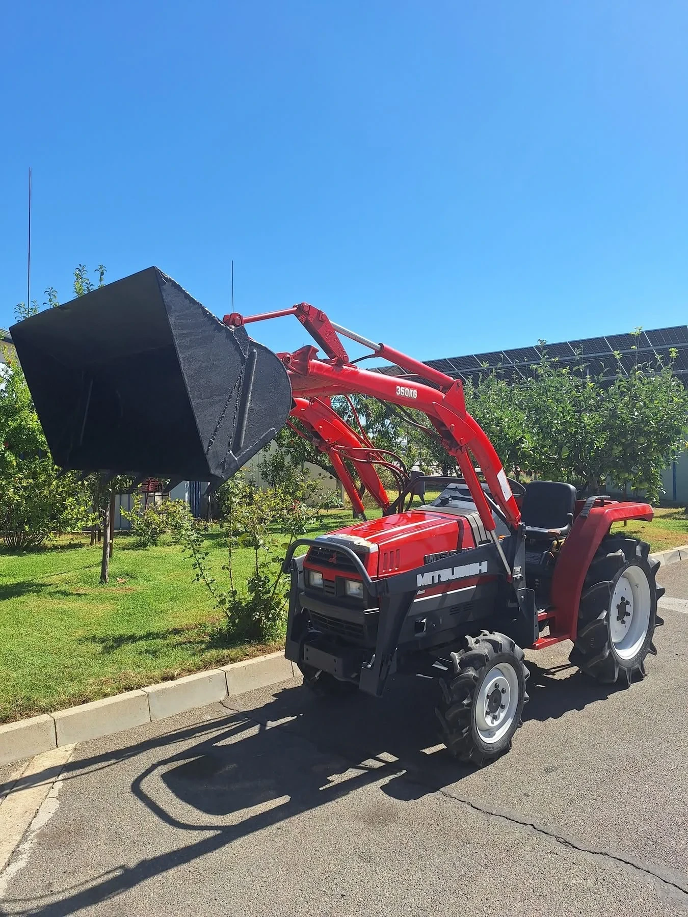 Трактор Kubota Саки агро Сливен, снимка 5 - Селскостопанска техника - 56006094