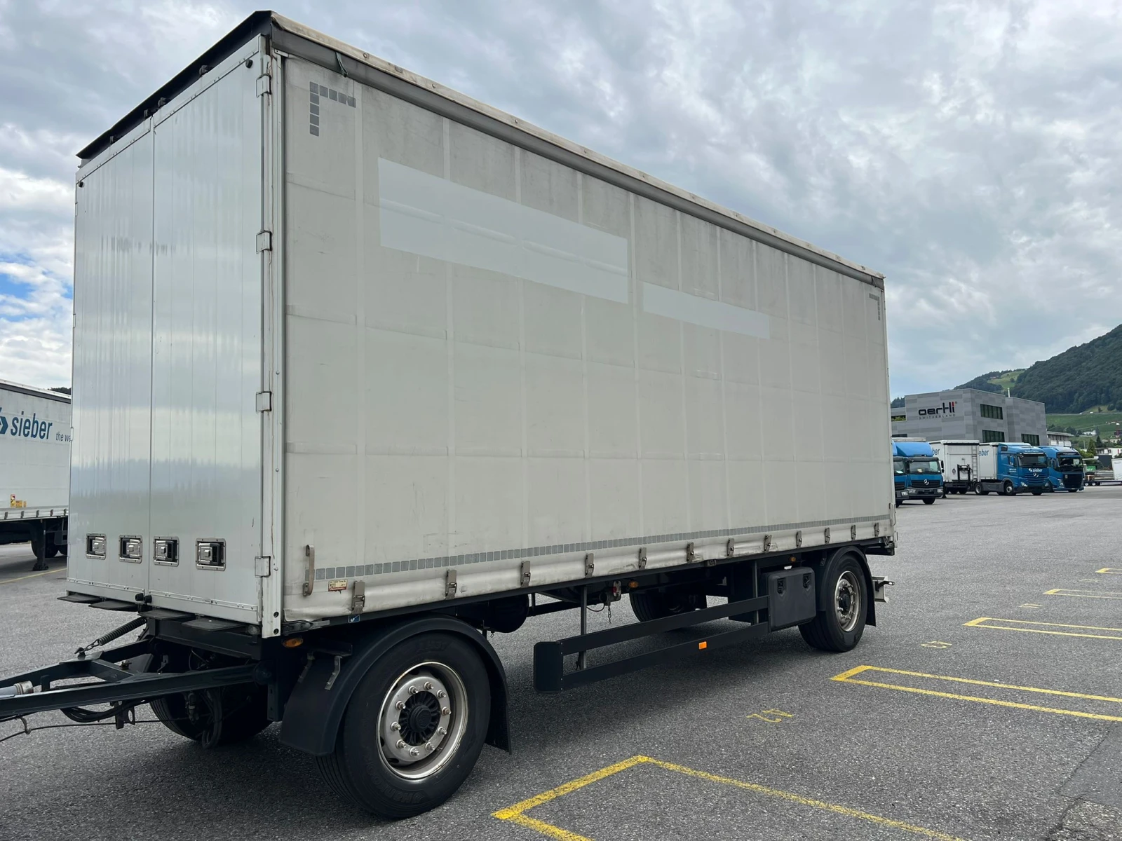 За камион Други Schwarzmueller PA 2/E, снимка 4 - Ремаркета - 55324455