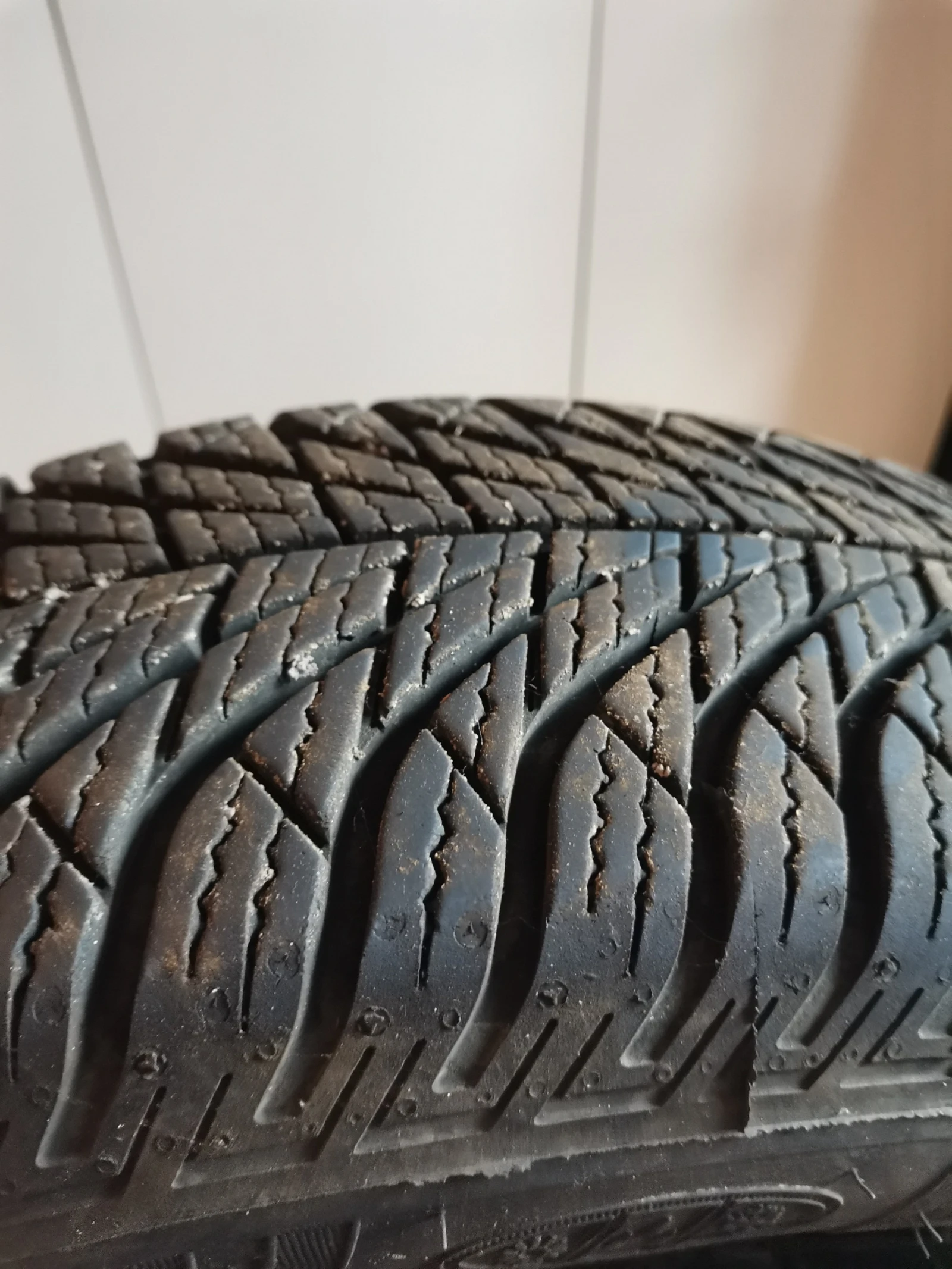 ���� 165/70R14 | Mobile.bg � ����������� 1