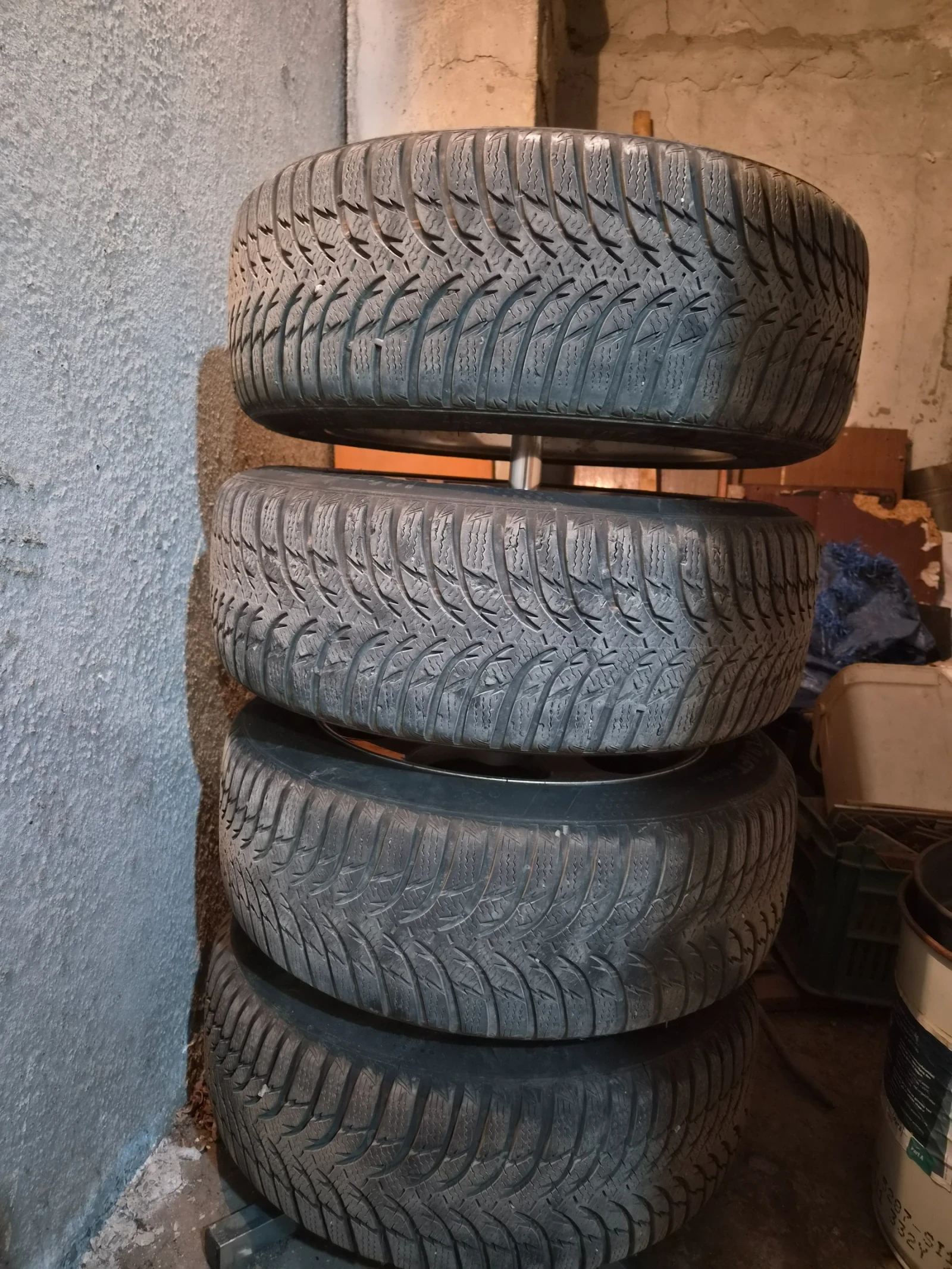���� � ������ 205/55R16 �� VW | Mobile.bg � ����������� 14