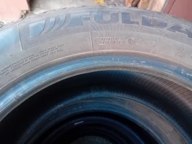 Гуми Зимни 235/60R17, снимка 5 - Гуми и джанти - 49601496