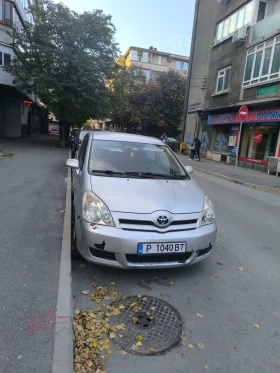 Toyota Corolla verso, снимка 3