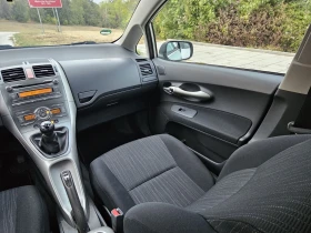 Обява за продажба на Toyota Auris 1.4Vvti -97к.с Климатроник  ~6 700 лв. - изображение 11 | Auto.bg Обява за продажба на Toyota Auris 1.4Vvti -97к.с Климатроник  ~6 700 лв. - изображение 11