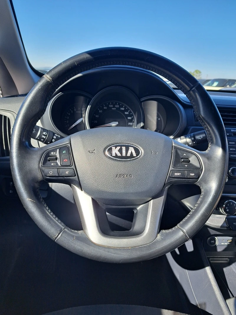 Kia Rio 1,2 i +gaz, снимка 14 - Автомобили и джипове - 46355578