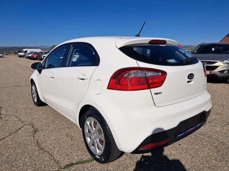 Kia Rio 1,2 i +gaz, снимка 6 - Автомобили и джипове - 46355578