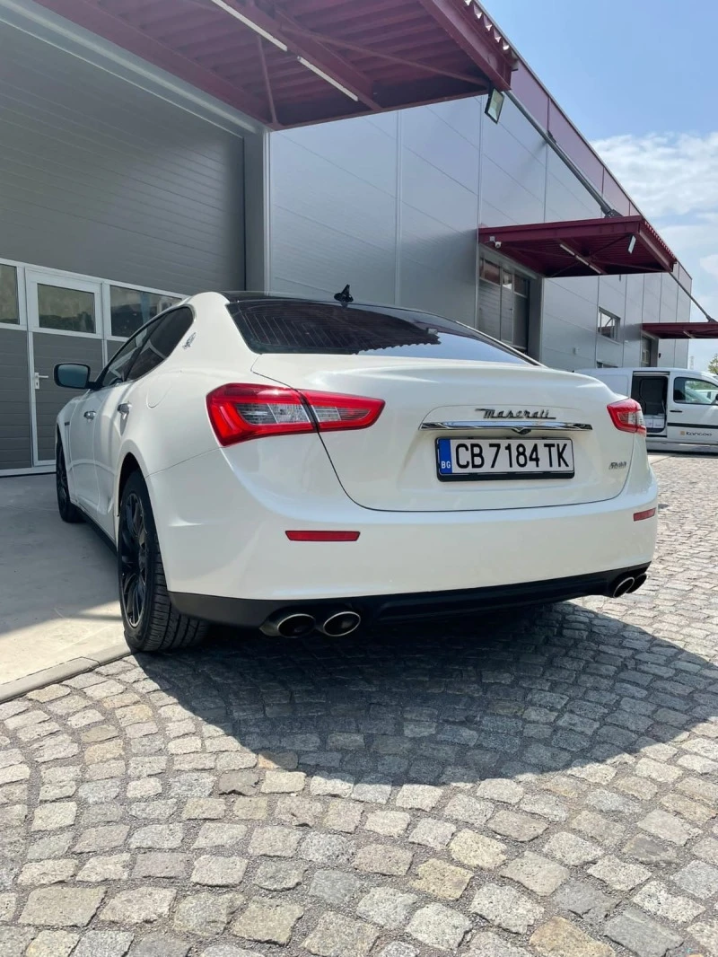 Maserati Ghibli, снимка 2 - Автомобили и джипове - 47427091