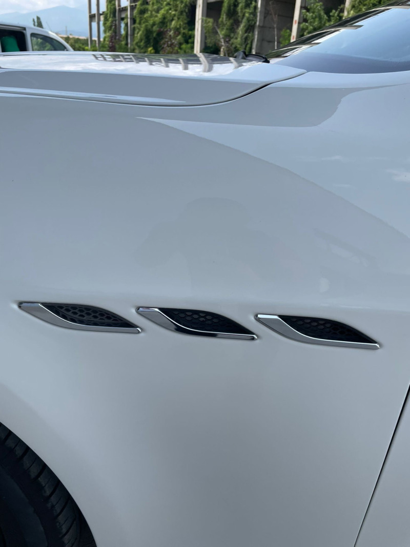 Maserati Ghibli, снимка 10 - Автомобили и джипове - 46023225