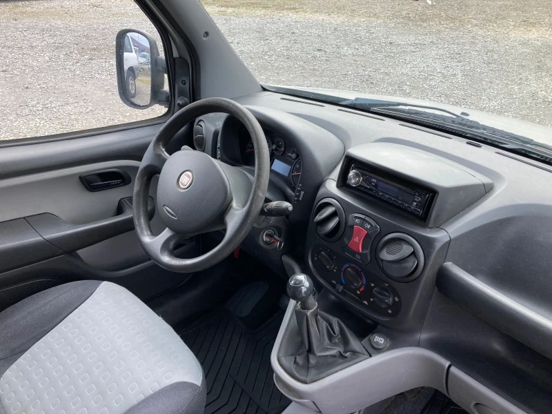 Fiat Doblo 1.9 Multijet, снимка 7 - Автомобили и джипове - 48110047