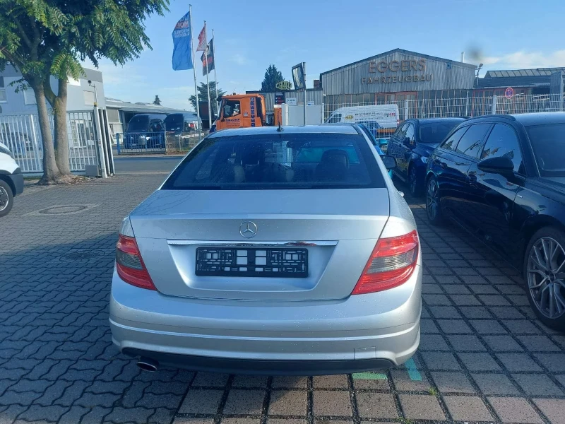 Mercedes-Benz C 200 Kompressor, снимка 14 - Автомобили и джипове - 48654848