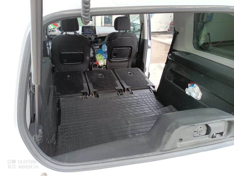 Peugeot Rifter 6+ 1 GT, снимка 13 - Автомобили и джипове - 51540414