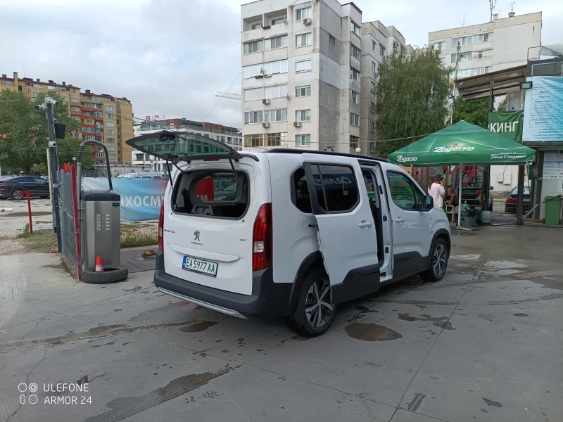 Peugeot Rifter 6+ 1 GT, снимка 2 - Автомобили и джипове - 51540414
