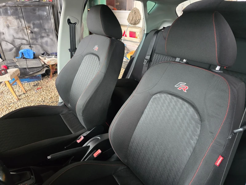 Seat Ibiza 1.4 т FR   изпълнение, снимка 8 - Автомобили и джипове - 51982987