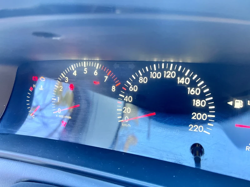 Toyota Corolla, снимка 6 - Автомобили и джипове - 52517572