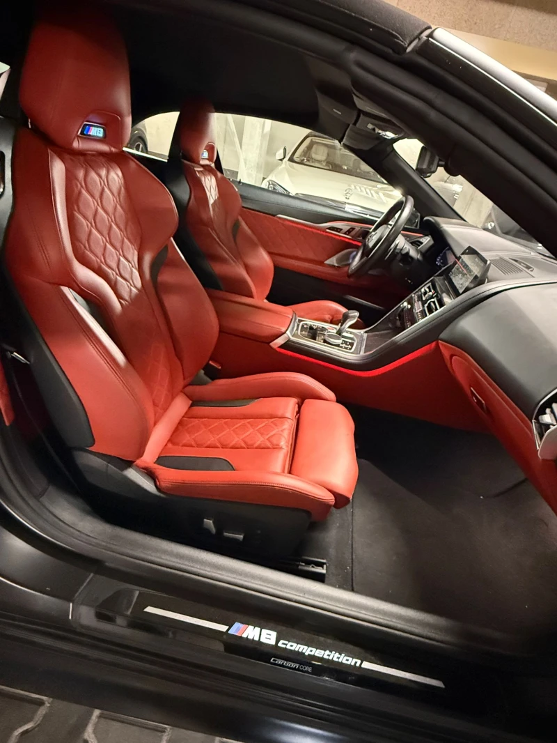 BMW M8 Competition* xDrive* M-Driver&#39;s* Bowers* Carbo, снимка 10 - Автомобили и джипове - 52534317