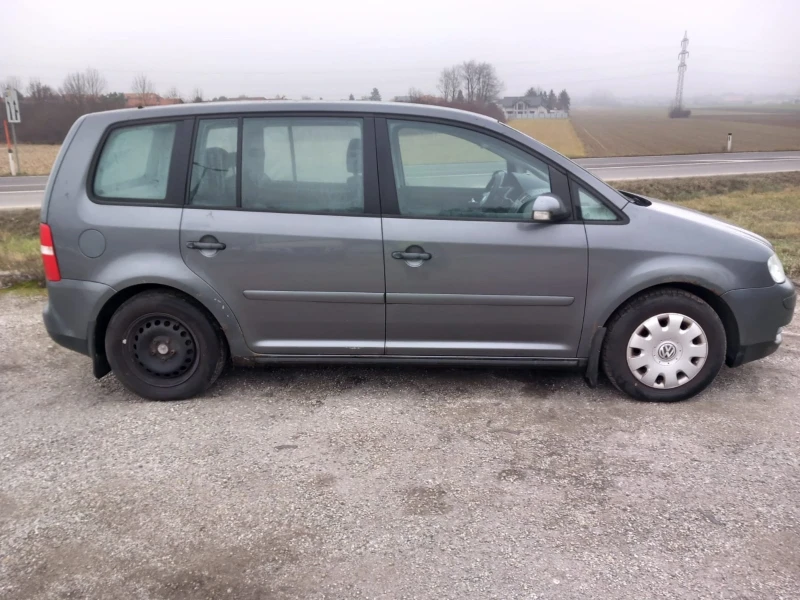 VW Touran 1, 9TDI 90коня, снимка 8 - Автомобили и джипове - 52902600