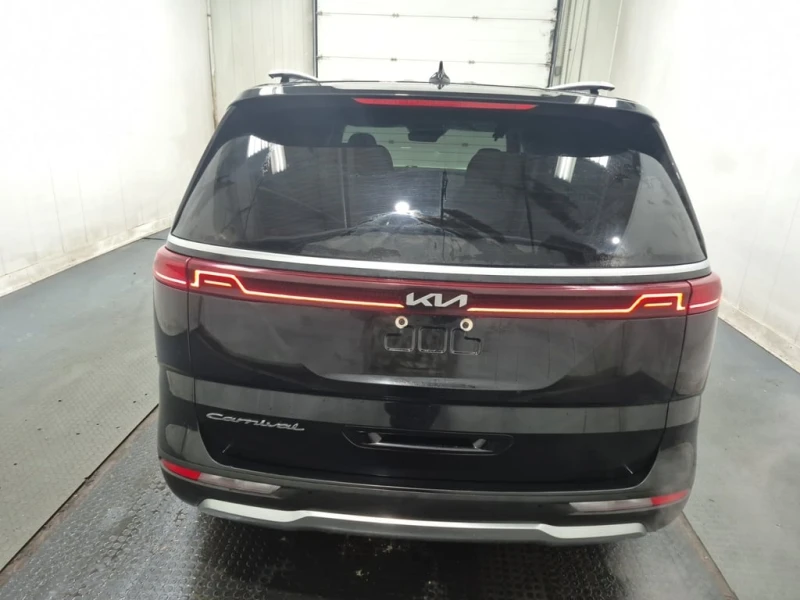 Kia Carnival SX  CARFAX, снимка 6 - Автомобили и джипове - 53096253