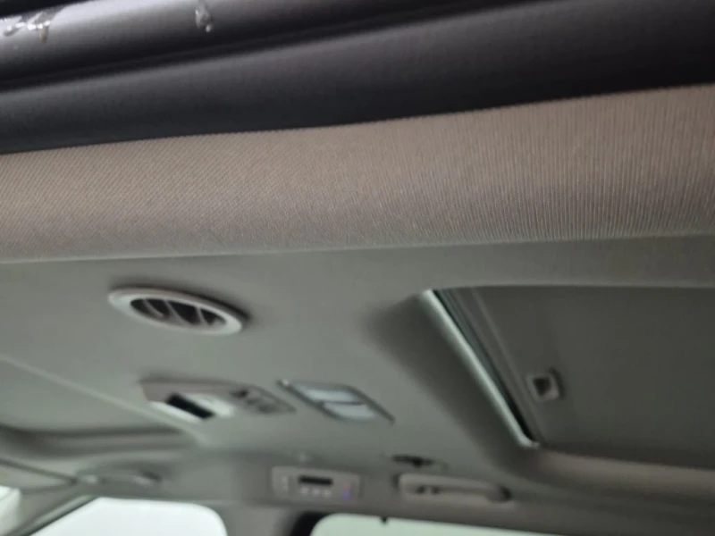 Kia Carnival SX  CARFAX, снимка 13 - Автомобили и джипове - 53096253