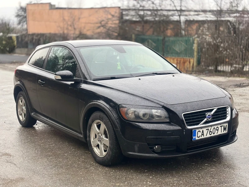 Volvo C30 1.6, снимка 2 - Автомобили и джипове - 53466301