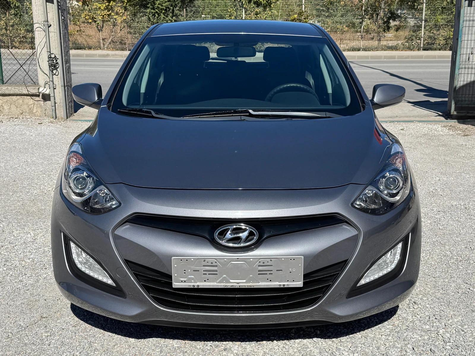 Hyundai I30 1, 6i* 85000 km* AUTOMATIC* EURO 5B - изображение 3