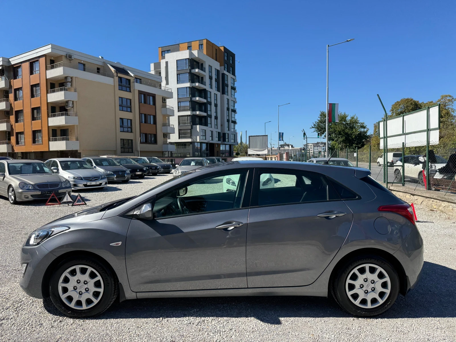 Hyundai I30 1, 6i* 85000 km* AUTOMATIC* EURO 5B - изображение 5