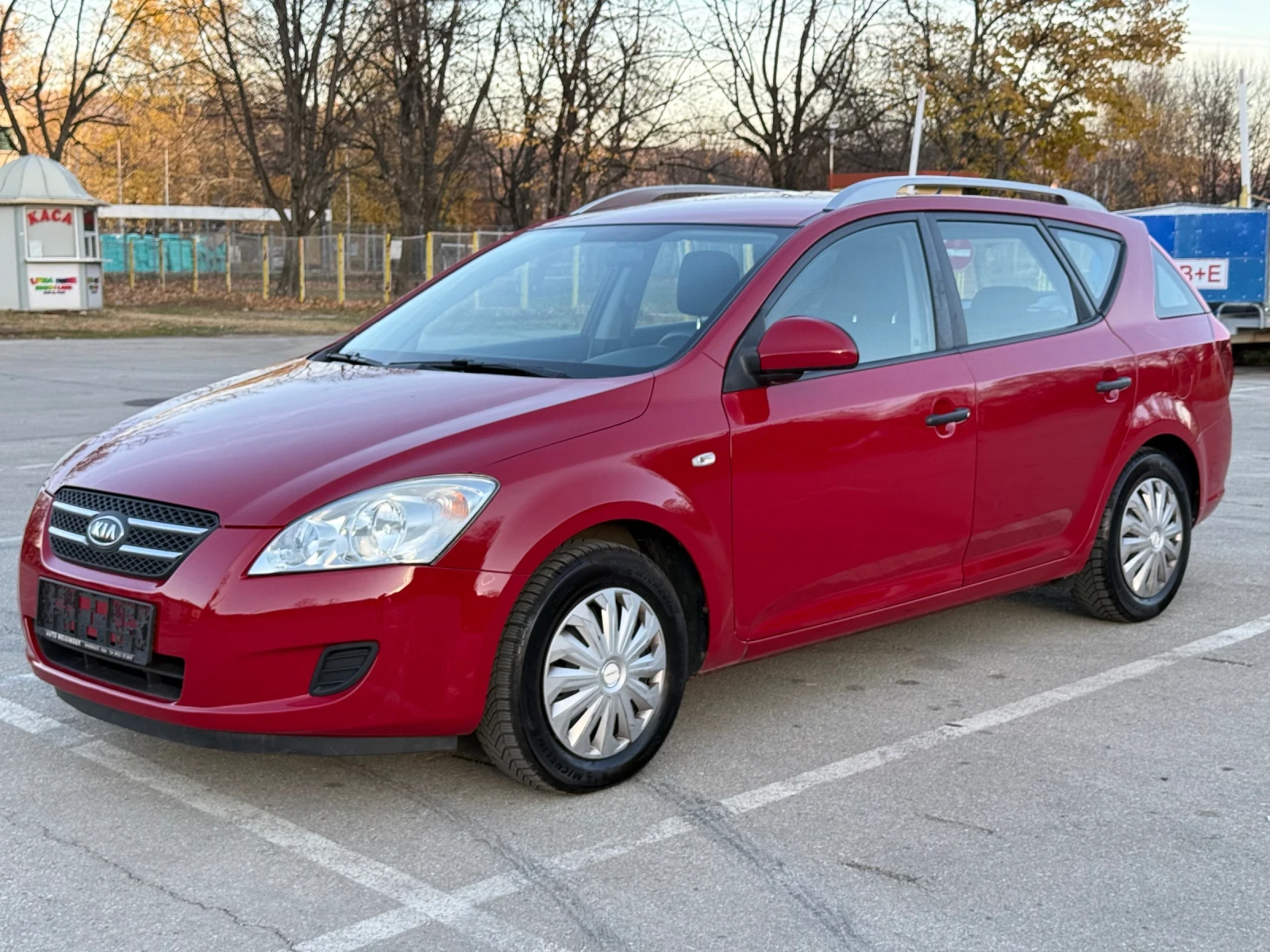 Kia Ceed 1.4i-90kc - изображение 3