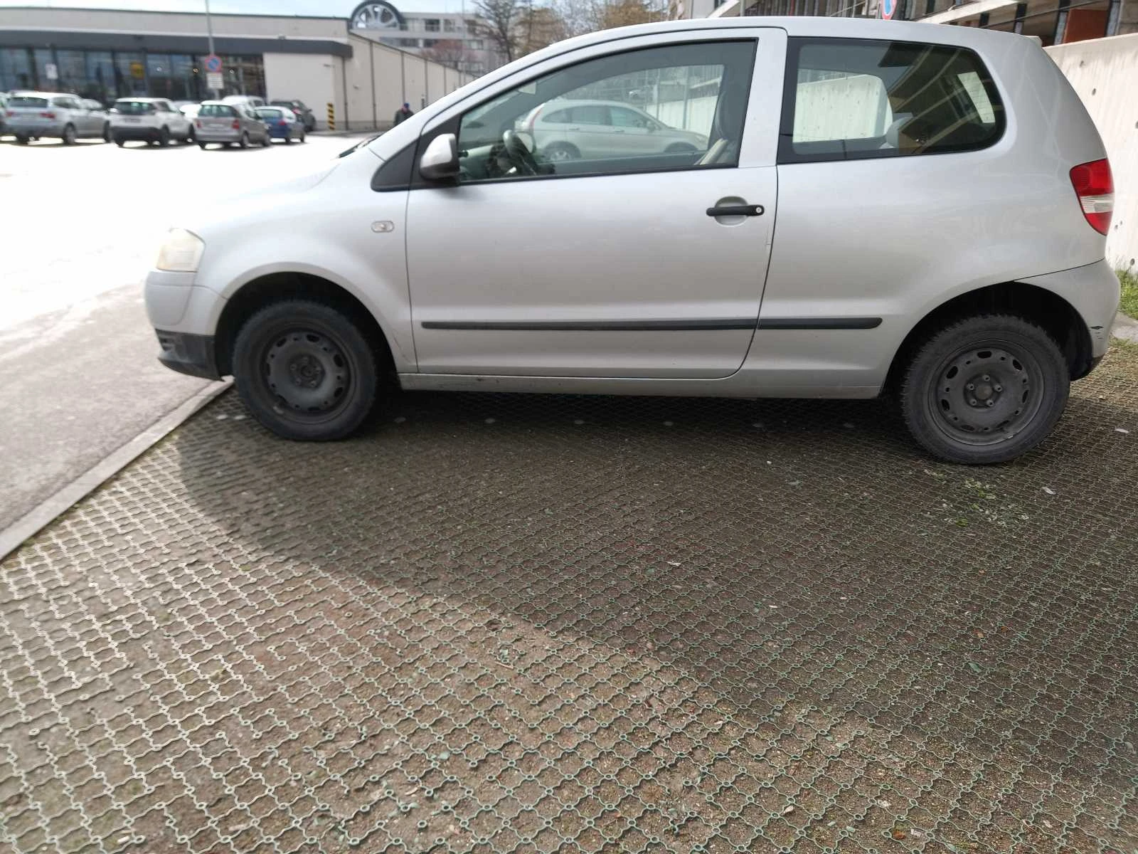 VW Fox 1.2 - изображение 3