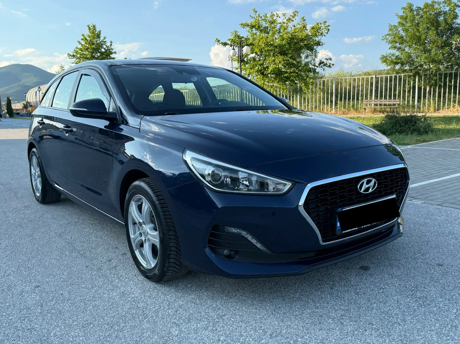 Hyundai I30 Първи собственик/РЕАЛЕН ПРОБЕГ - изображение 4