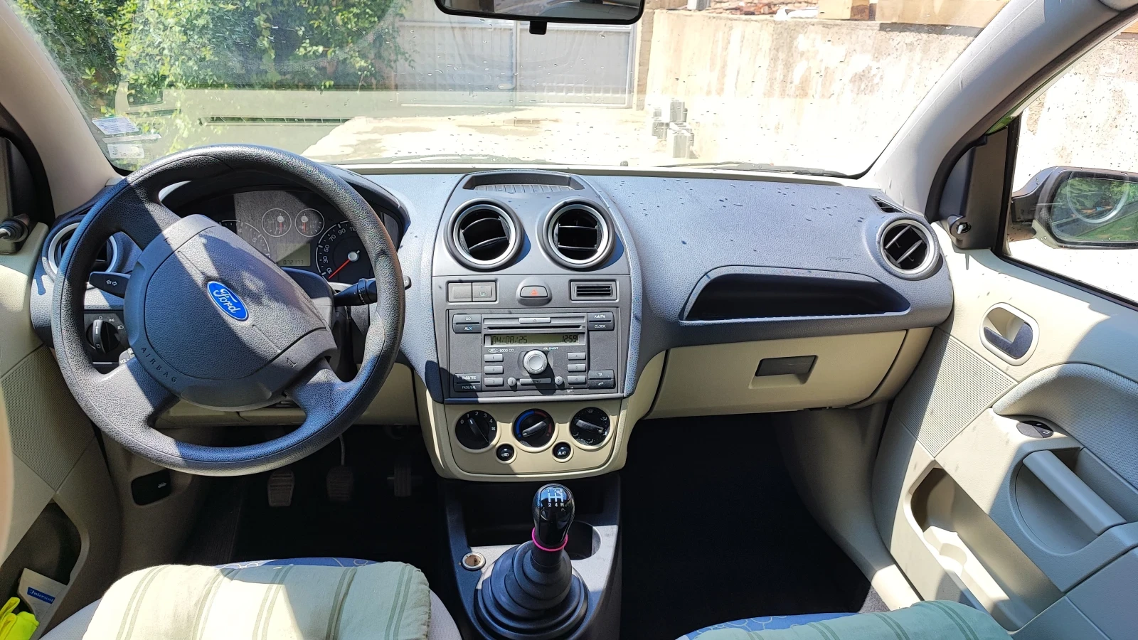 Ford Fiesta  - изображение 6
