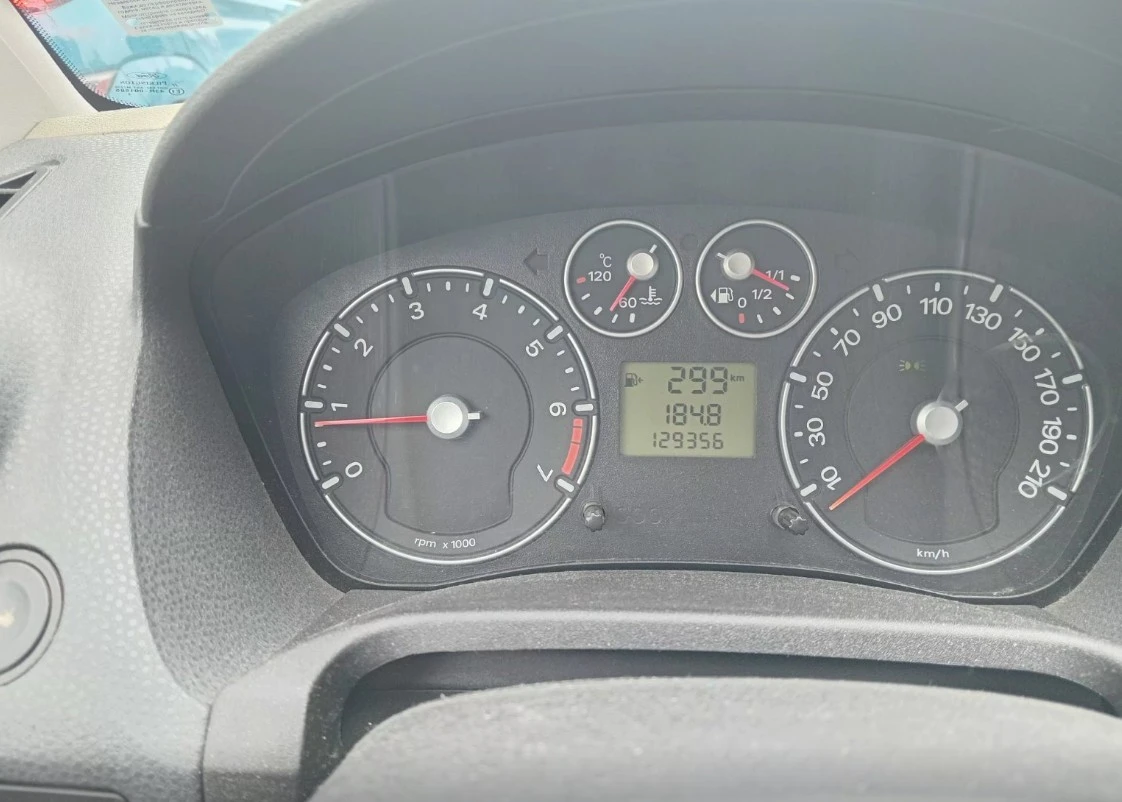 Ford Fiesta 1.4 газ-бензин - изображение 10
