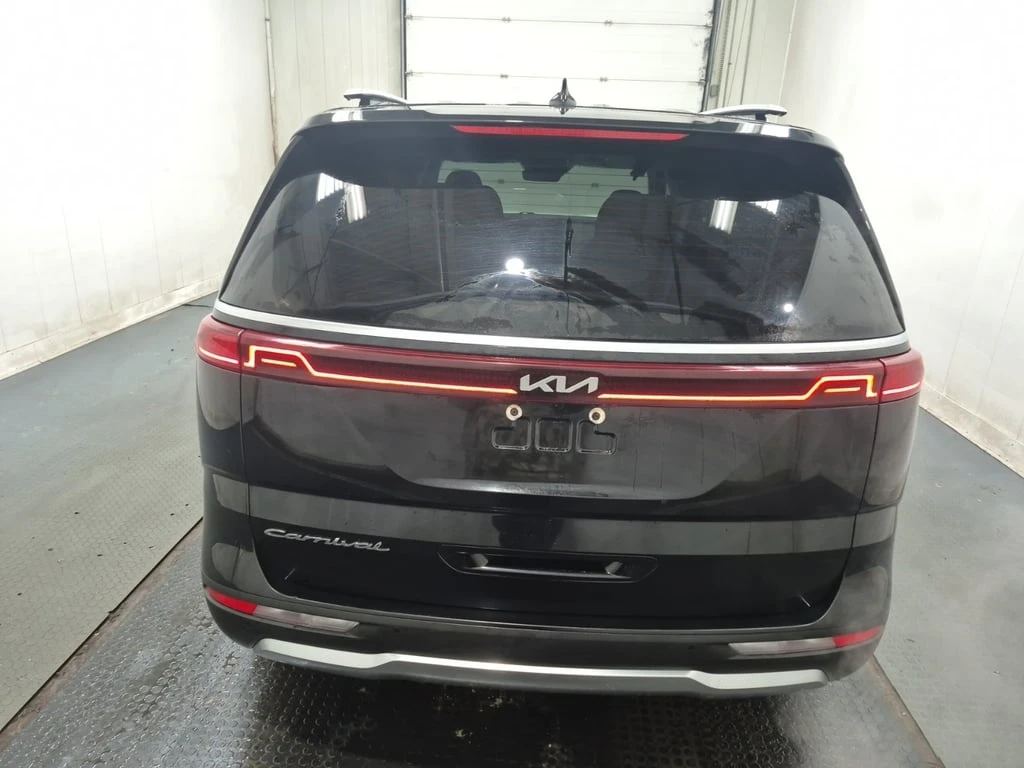 Kia Carnival SX  CARFAX - изображение 6