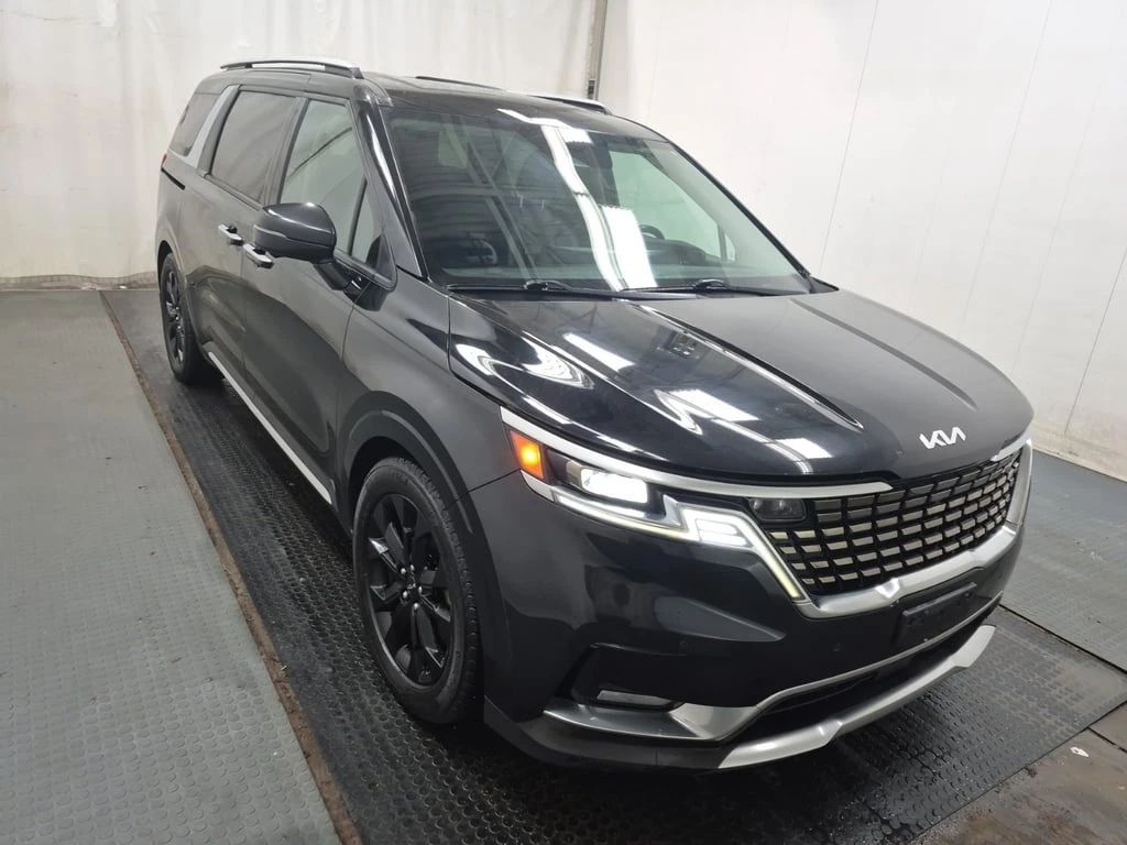 Kia Carnival SX  CARFAX - изображение 2