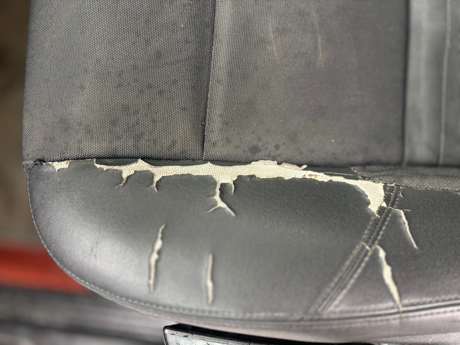 Volvo C30 1.6 | Mobile.bg � ����������� 10