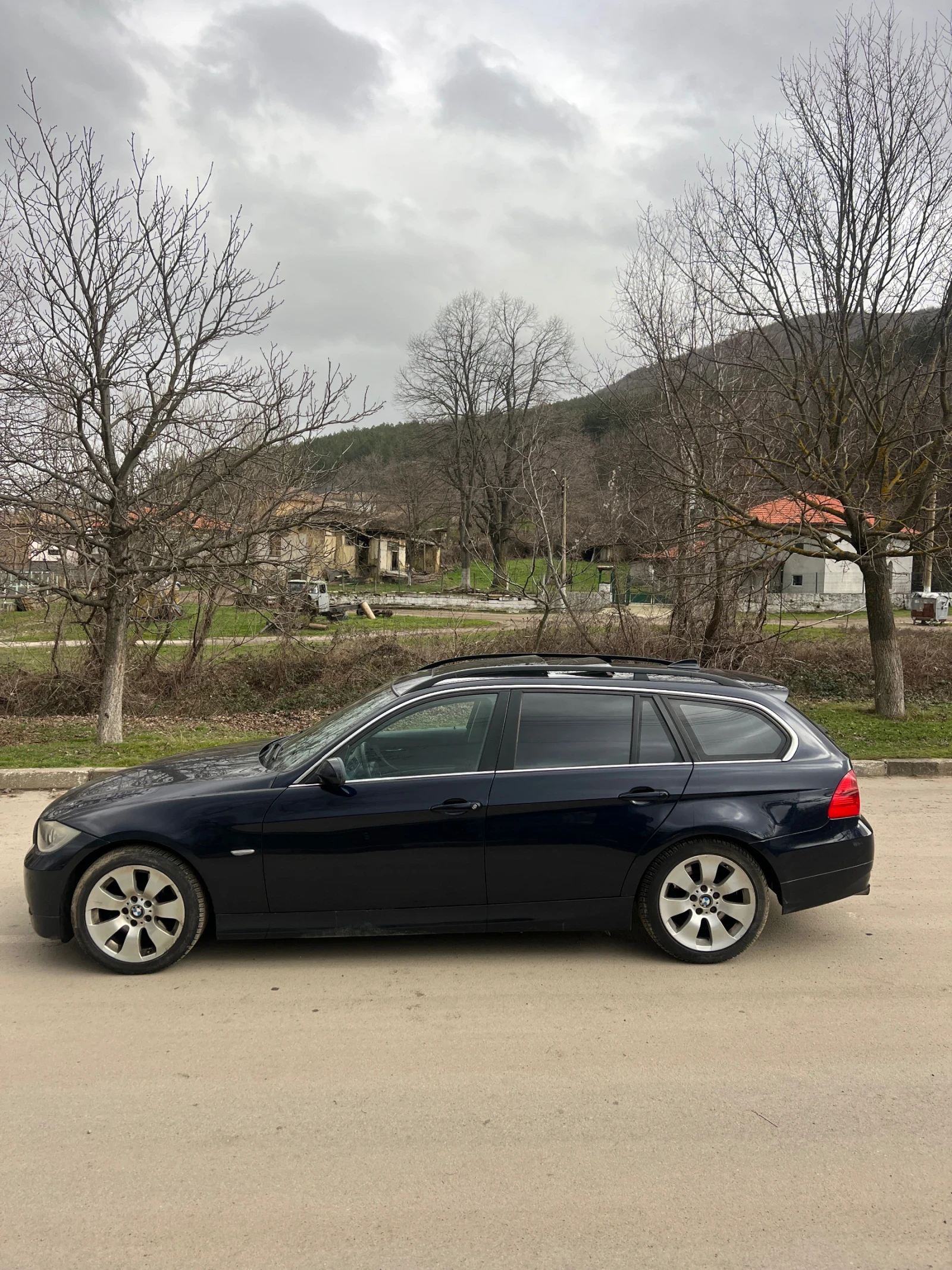 BMW 330  - изображение 8
