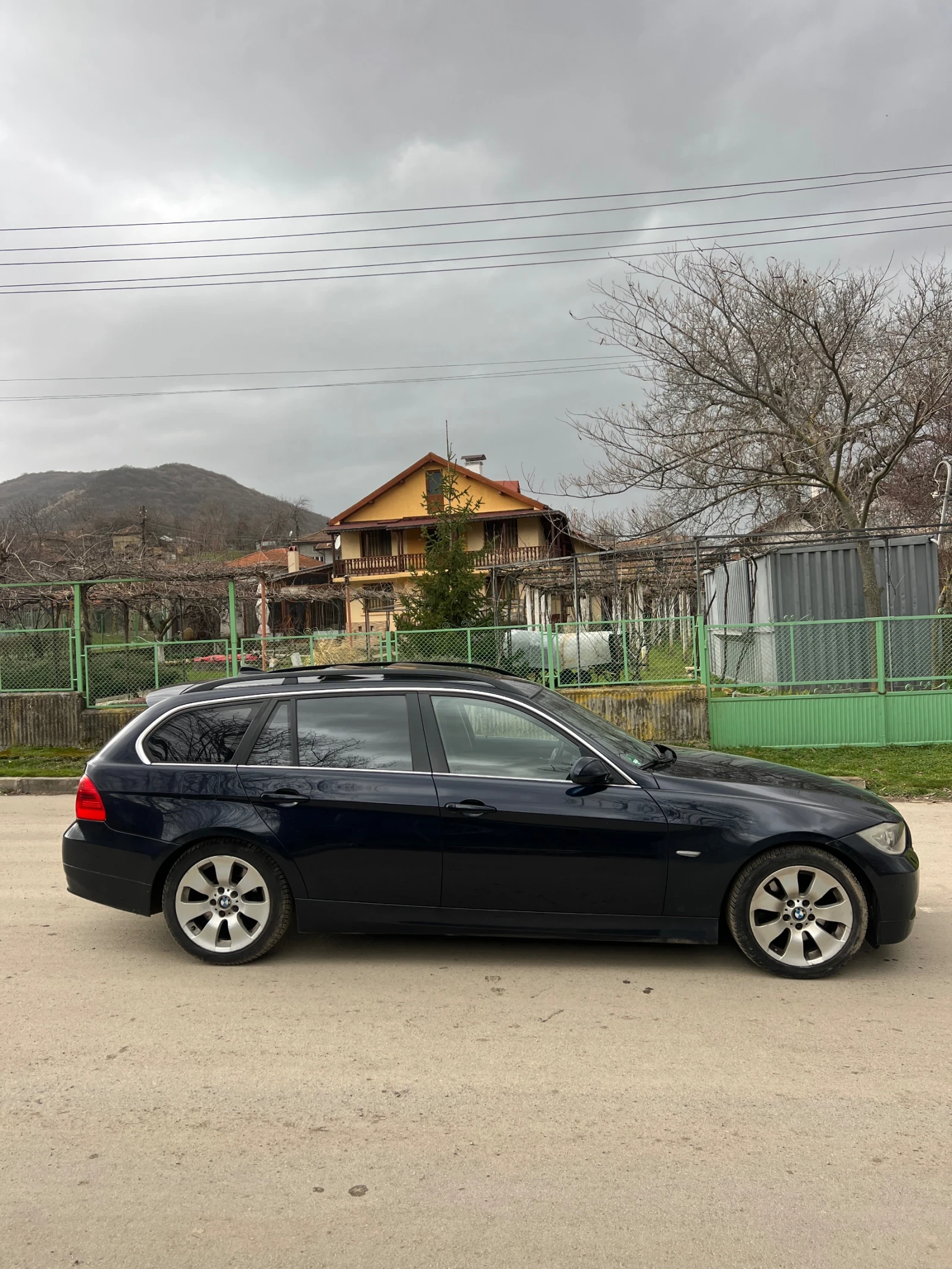 BMW 330  - изображение 4