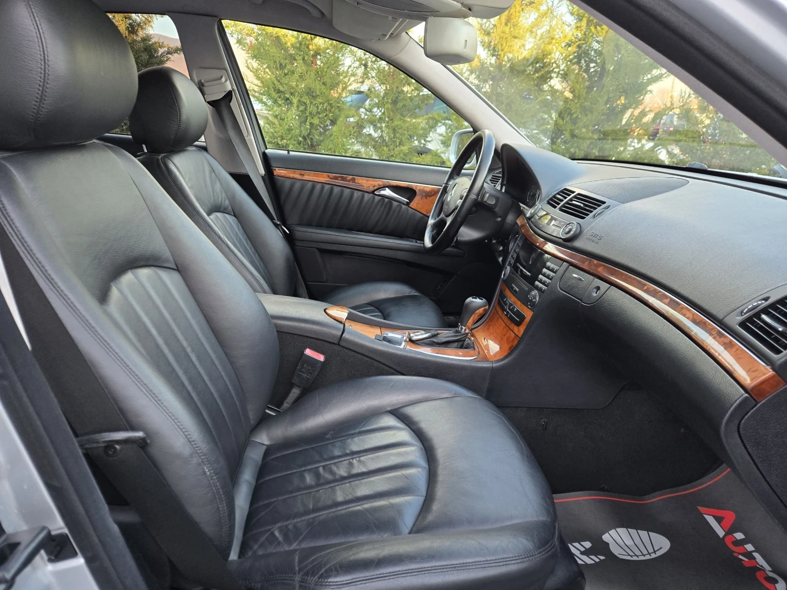 Mercedes-Benz E 220 ЕVO= 2.2CDI-170кс= АВТОМАТ= КСЕНОН= КОЖА= АВТОПИЛО, снимка 15 - Автомобили и джипове - 53830414