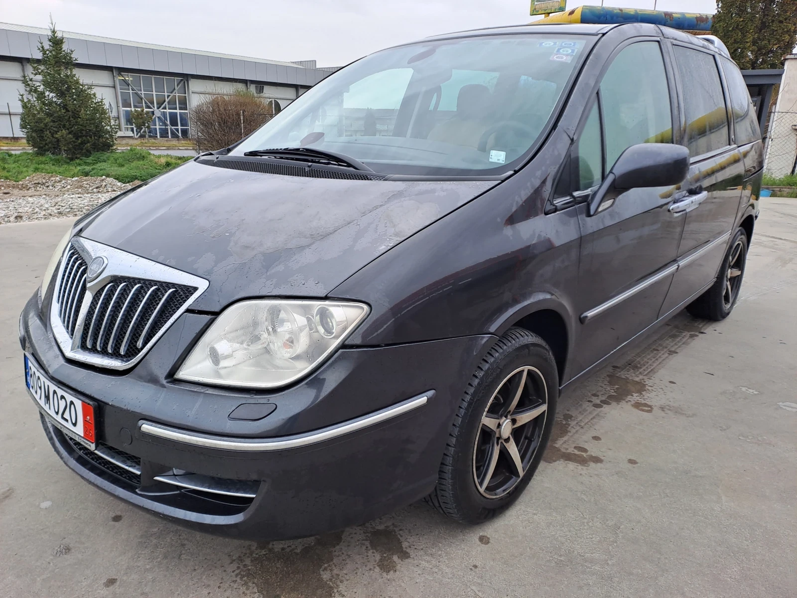 Lancia Phedra 22 АВТОМАТ, снимка 2 - Автомобили и джипове - 53894266