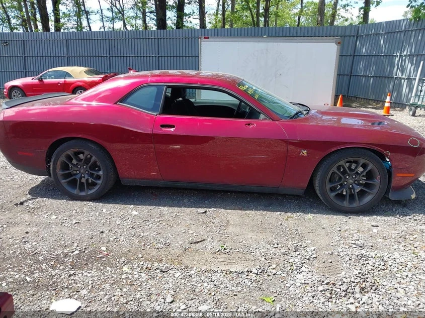 Dodge Challenger 6.4l R/T Scat Pack, снимка 13 - Автомобили и джипове - 53905569