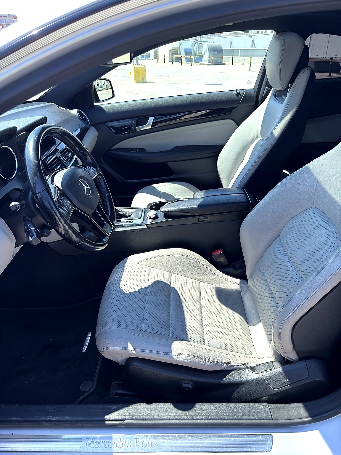 Mercedes-Benz C 250 AMG Line* PANO* H/K* 7G*  | Mobile.bg � ����������� 12