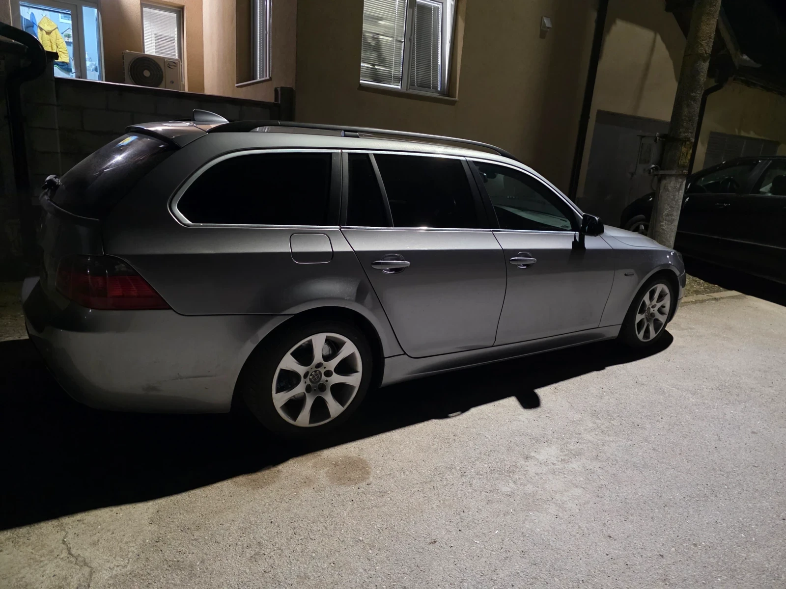 BMW 530, снимка 6 - Автомобили и джипове - 54259365