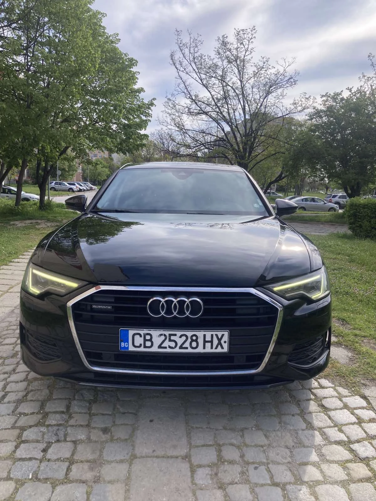 Audi A6 2.0TDI Quattro Седан
