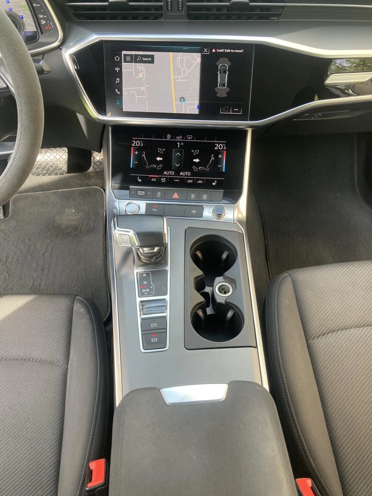 Audi A6 2.0TDI Quattro Седан, снимка 11 - Автомобили и джипове - 54299224