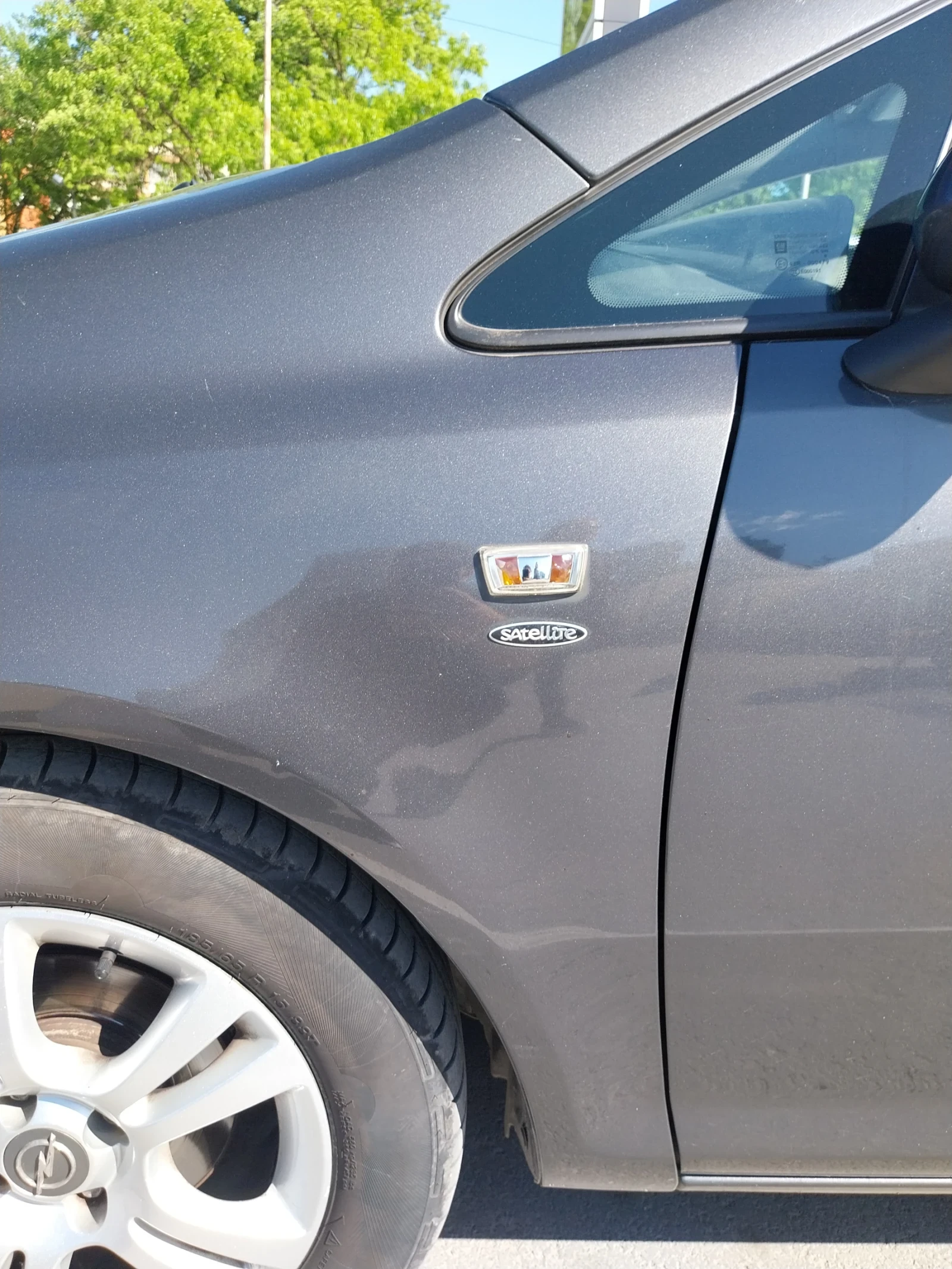 Opel Corsa 1.4 бензин , Фейслифт , снимка 3 - Автомобили и джипове - 54545592