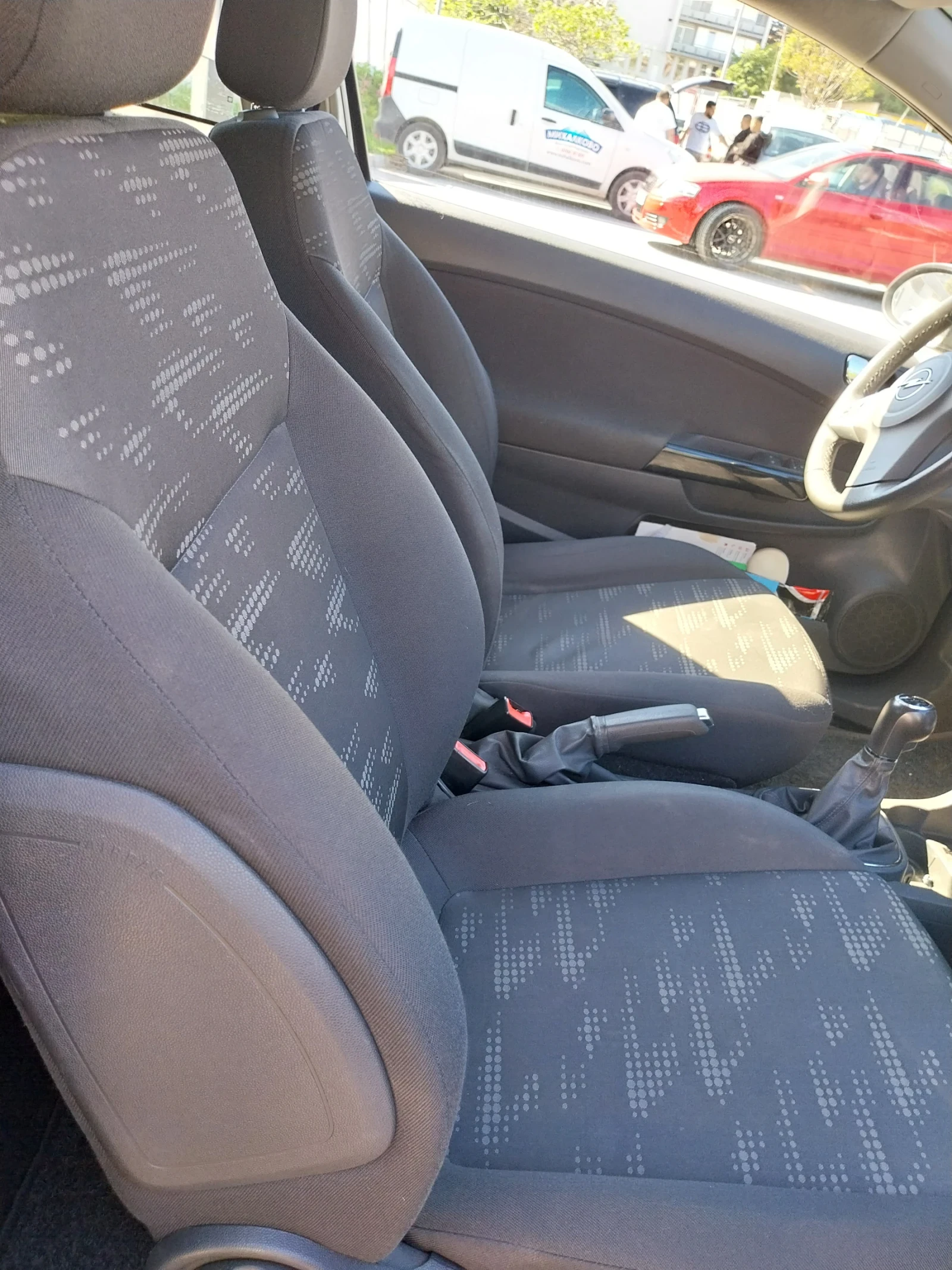 Opel Corsa 1.4 бензин , Фейслифт , снимка 10 - Автомобили и джипове - 54545592