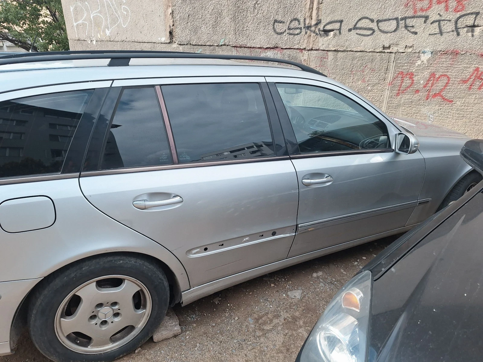 Mercedes-Benz E 320 Газ, снимка 3 - Автомобили и джипове - 54555147