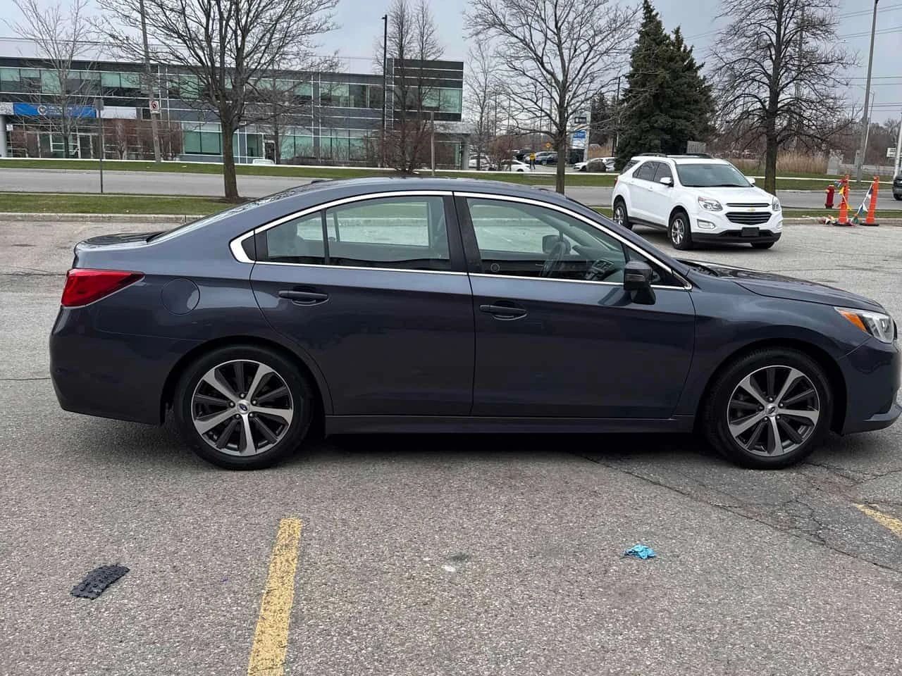 Subaru Legacy /КОЖА/ШИБЕДАХ/ПОДГРЕВ/Limited/CARFAX/ФИНАНСИРАНЕ, снимка 4 - Автомобили и джипове - 54633613