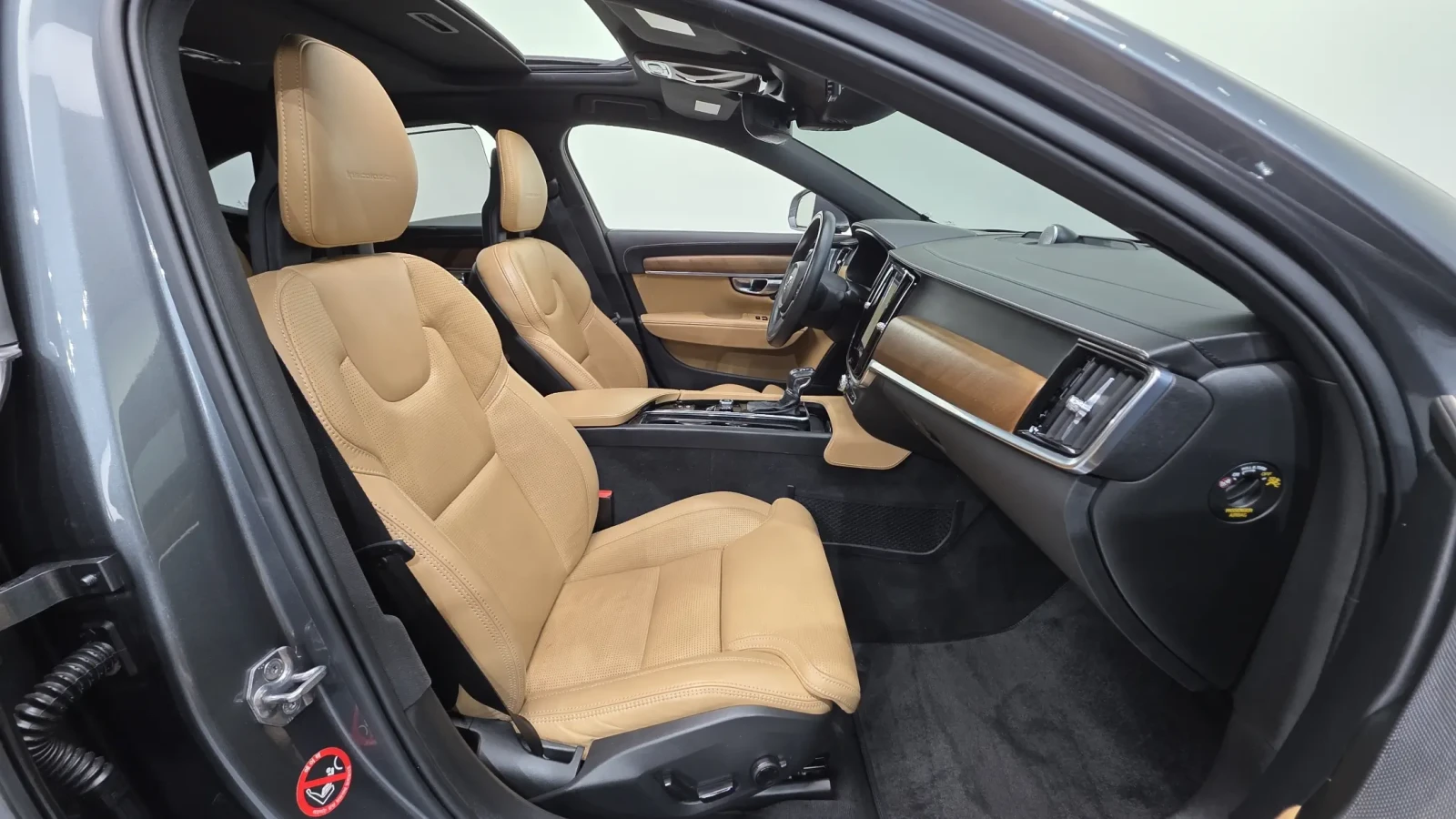 Volvo S90 D4 !ПЪЛНО ОБОРУДBАНЕ!, снимка 8 - Автомобили и джипове - 54941448